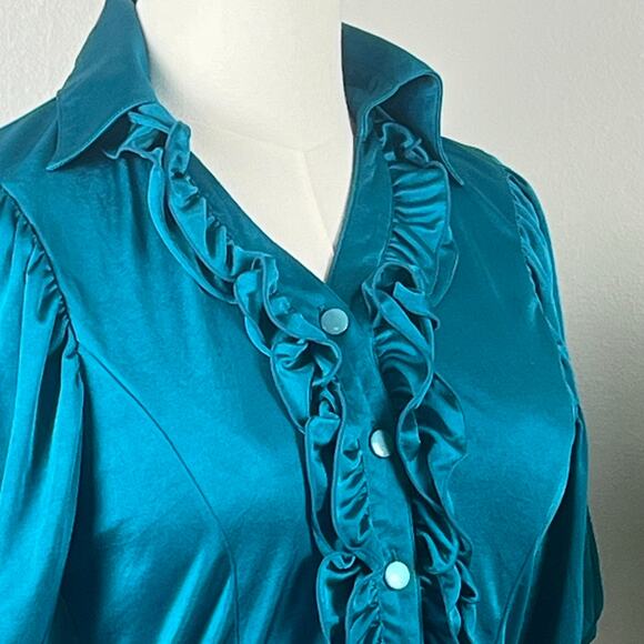 Cecil McBee Teal Ruffled V Neck Buttoned Blouse Small - Picture 2 of 8